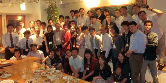 Group photo on Sep. 23, 2017 (Lab members and alumni celebrated Prof. Sawaragi's 60th birthday!!)